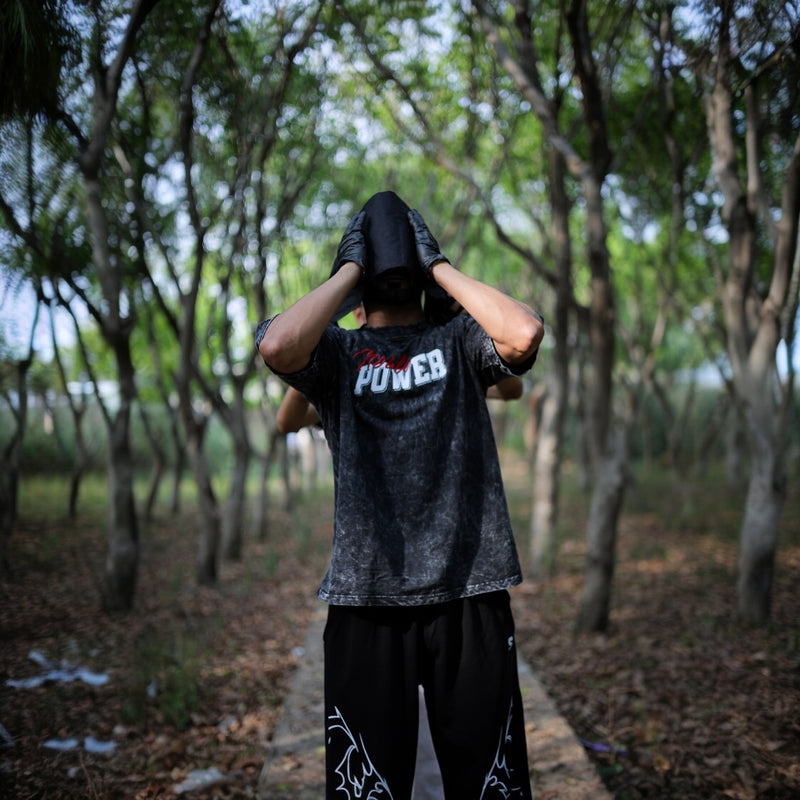 THE NOBEL POWER ACID WASH OVERSIZED TEE
