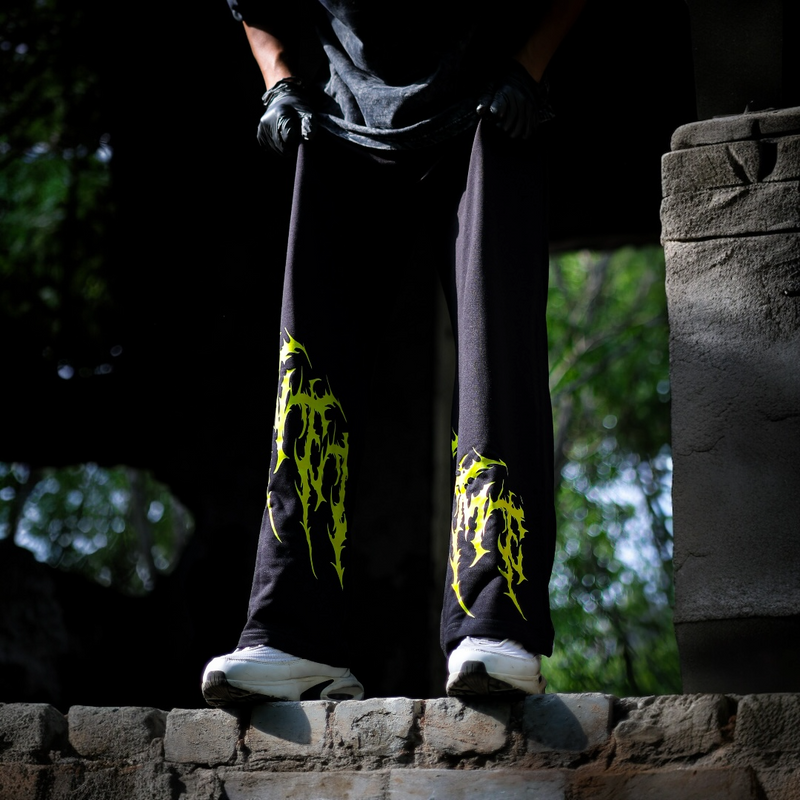 THE YELLOW DRAGON COMFORT BAGGY TRACK PANTS